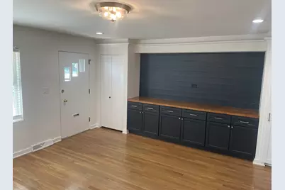 117 E 6th Avenue, Naperville, IL 60563 - Photo 3