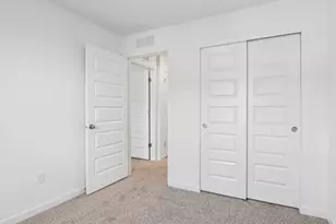 1385 Oakfield Ln, Pingree Grove, IL 60140 - Photo 17