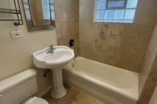 4005 W Nelson St, Chicago, IL 60641 - Photo 13