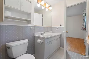 1420 N Hickory Ave, Arlington Heights, IL 60004 - Photo 17