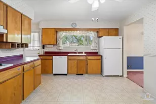 1420 N Hickory Ave, Arlington Heights, IL 60004 - Photo 13