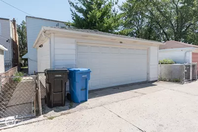 4906 N Marmora Avenue #1, Chicago, IL 60630 - Photo 23