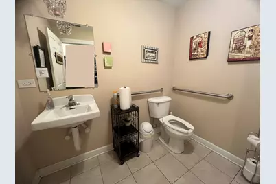 10016 S Roberts Road #1-South, Palos Hills, IL 60465 - Photo 15
