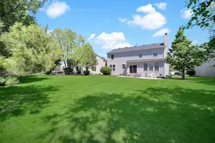 2743 Rourke Dr, Aurora, IL 60503 - Photo 37