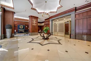 21 E Huron St, Chicago, IL 60611 - Photo 39