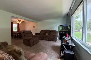 527 Edwin Dr, Bourbonnais, IL 60914 - Photo 5