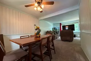 527 Edwin Dr, Bourbonnais, IL 60914 - Photo 7