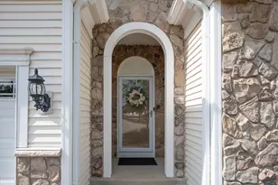 3270 Bagatelle Ln, Mundelein, IL 60060 - Photo 5