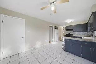 3798 W 76th Pl, Chicago, IL 60652 - Photo 9