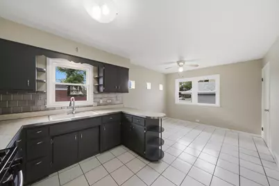3798 W 76th Place, Chicago, IL 60652 - Photo 5