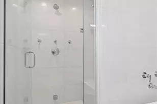 1923 N Damen Ave, Chicago, IL 60647 - Photo 21