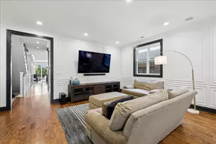 1923 N Damen Ave, Chicago, IL 60647 - Photo 11