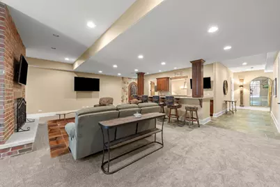 11954 Cross Creek Court, Burr Ridge, IL 60527 - Photo 17