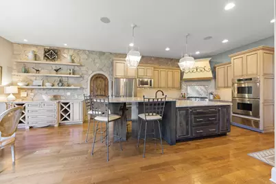 11954 Cross Creek Court, Burr Ridge, IL 60527 - Photo 7