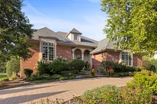 11954 Cross Creek Ct, Burr Ridge, IL 60527 - Photo 1