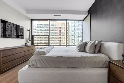 240 E Illinois Street #1102, Chicago, IL 60611 - Photo 17