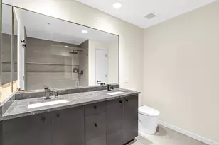 240 E Illinois St, Chicago, IL 60611 - Photo 19