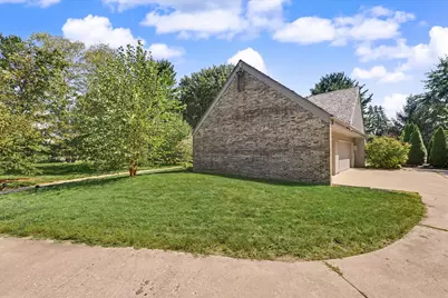 2007 Trout Valley Drive, Champaign, IL 61822 - Photo 53