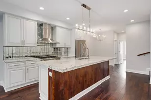 1919 N Drake Ave, Chicago, IL 60647 - Photo 3