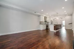 1919 N Drake Ave, Chicago, IL 60647 - Photo 5