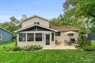 2S111 Lynn Ct, Warrenville, IL 60555 - Photo 25
