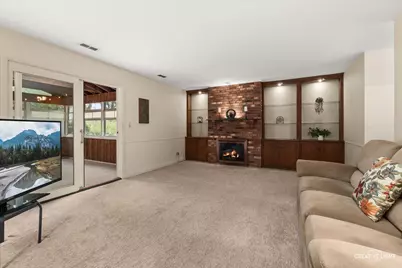 2S111 Lynn Court, Warrenville, IL 60555 - Photo 17