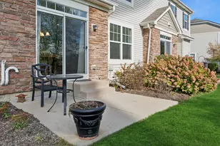 34W685 Roosevelt Ave, Saint Charles, IL 60174 - Photo 21