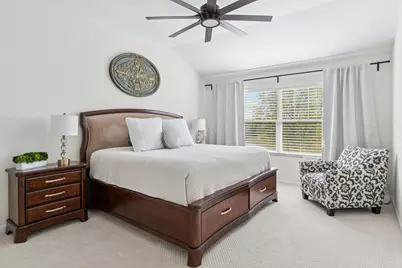 34W685 Roosevelt Avenue #B, Saint Charles, IL 60174 - Photo 11