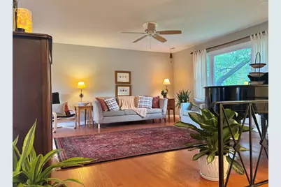 1205 E Ironwood Drive, Mount Prospect, IL 60056 - Photo 21