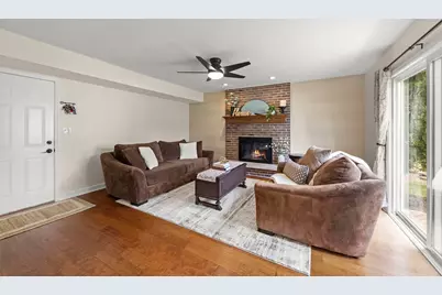 1608 Lois Ann Lane, Naperville, IL 60563 - Photo 9