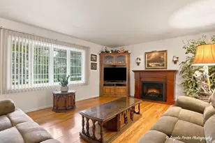 1015 Somerset, McHenry, IL 60050 - Photo 5