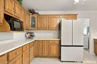 1015 Somerset, McHenry, IL 60050 - Photo 11
