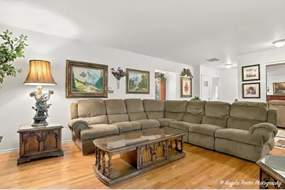 1015 Somerset, McHenry, IL 60050 - Photo 7