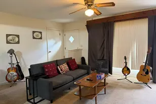 5507 Burwood Rd, Oakwood Hills, IL 60013 - Photo 5