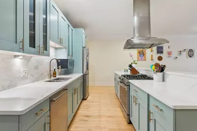 2315 W Wabansia Avenue #1E, Chicago, IL 60647 - Photo 9