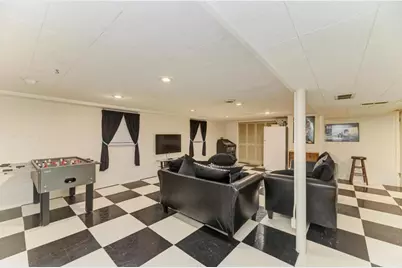 517 N Larkin Avenue, Joliet, IL 60435 - Photo 27