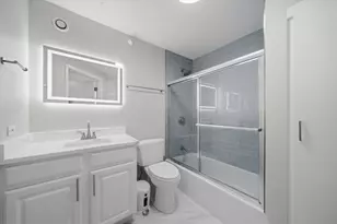 545 N Dearborn St, Chicago, IL 60654 - Photo 13