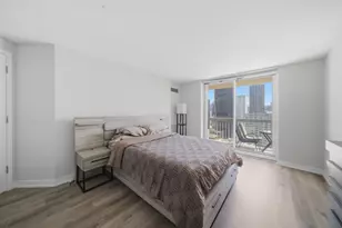 545 N Dearborn St, Chicago, IL 60654 - Photo 9