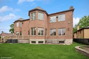 3832 W Chase Ave, Lincolnwood, IL 60712 - Photo 45