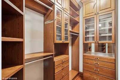 3832 W Chase Avenue, Lincolnwood, IL 60712 - Photo 37