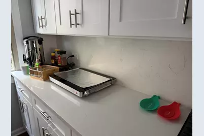 8944 Skokie Boulevard #B, Skokie, IL 60077 - Photo 7