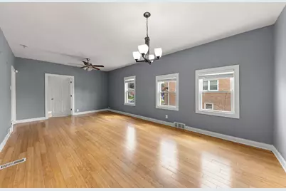 8019 46th Street, Lyons, IL 60534 - Photo 7