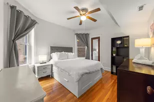 1347 W Granville Ave, Chicago, IL 60660 - Photo 33