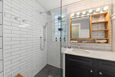 1347 W Granville Avenue, Chicago, IL 60660 - Photo 35
