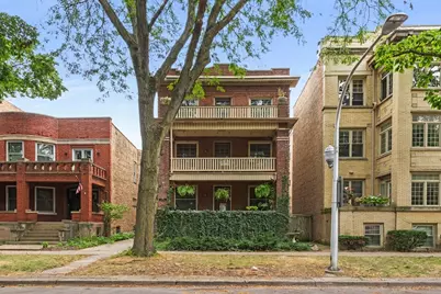 1347 W Granville Avenue, Chicago, IL 60660 - Photo 1
