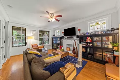 1347 W Granville Avenue, Chicago, IL 60660 - Photo 5