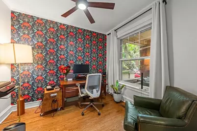 1347 W Granville Avenue, Chicago, IL 60660 - Photo 17