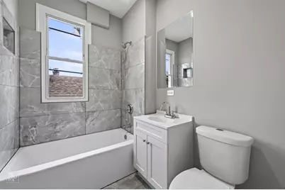 6955 S Honore Street, Chicago, IL 60636 - Photo 15