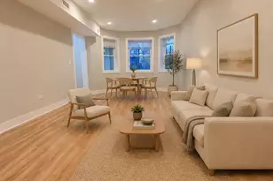 2850 N Avers Ave, Chicago, IL 60618 - Photo 7