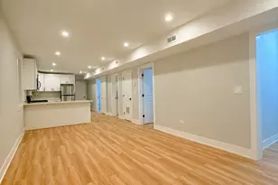 2850 N Avers Ave, Chicago, IL 60618 - Photo 5
